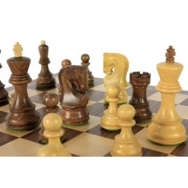 Le beau jeu d’échecs / finition Acacia et buis (personnalisable)