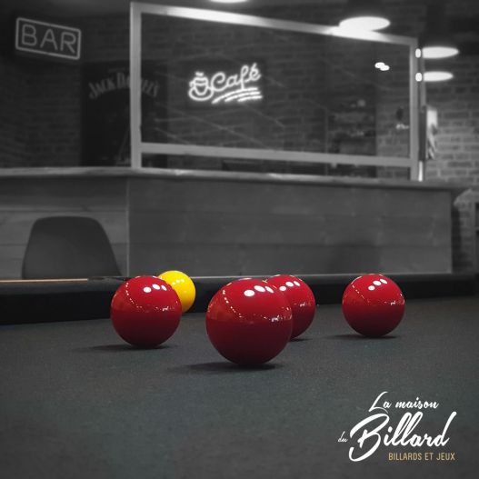 pipe en verre eight ball - boule de billard 