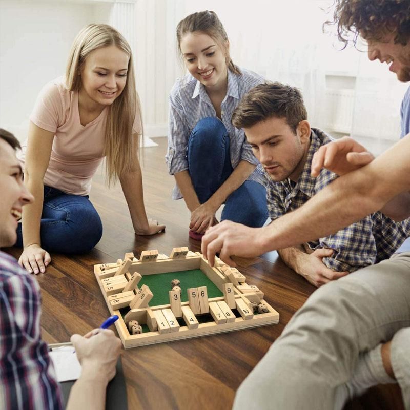 Jeu de société en bois, 4 joueurs ferment la boîte jeu de dés