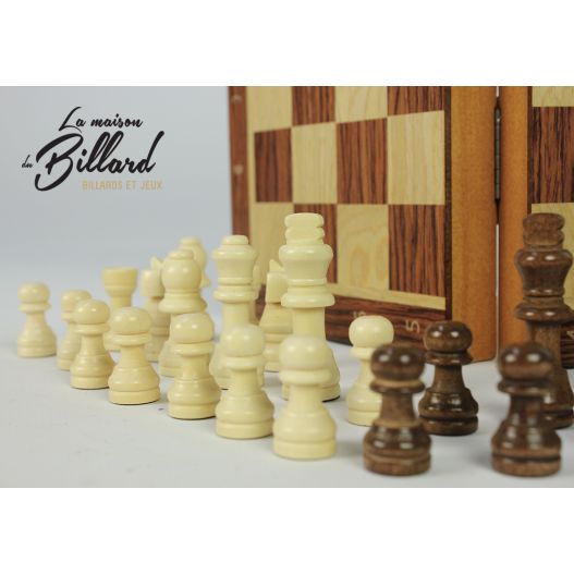 jeu echec en bois