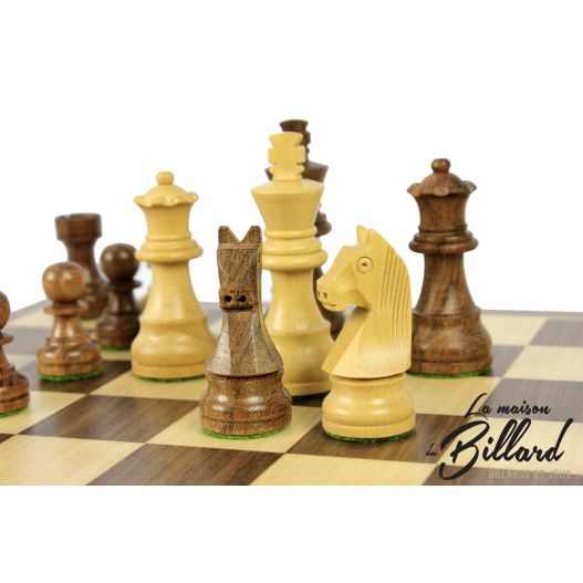 30 Unique Home Chess Sets  Jeu echec, Échiquiers, Jeux