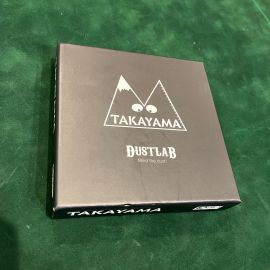 Takayama - le jeu du "Cairns"