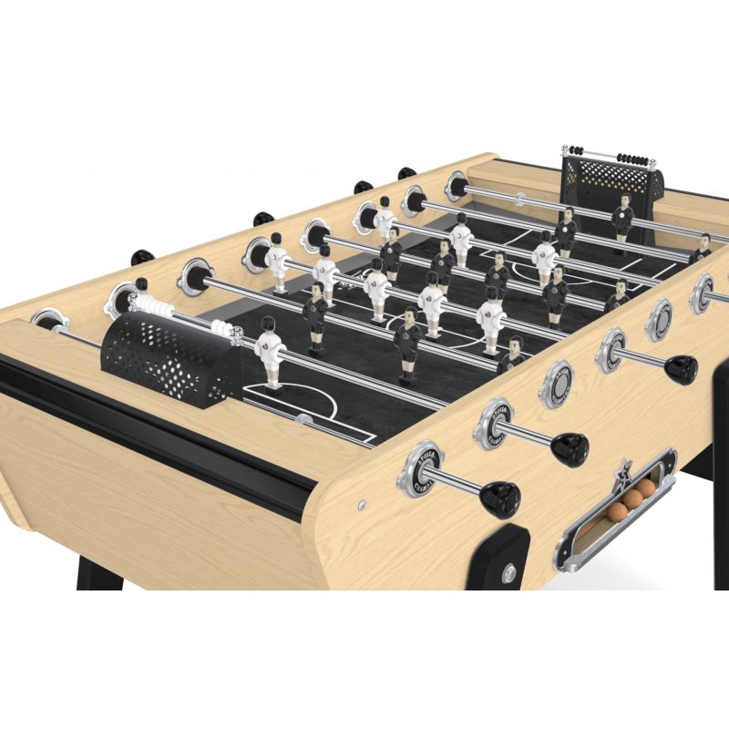 Zoom sur les cages en inox peintes en noir du baby-foot champion bois massif