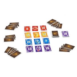 Disposition du jeu Cabanga en cours de partie, avec plusieurs cartes alignées sur une table.