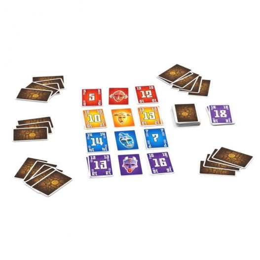 Disposition du jeu Cabanga en cours de partie, avec plusieurs cartes alignées sur une table.