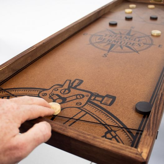 élastique sur jeu triangle des bermudes