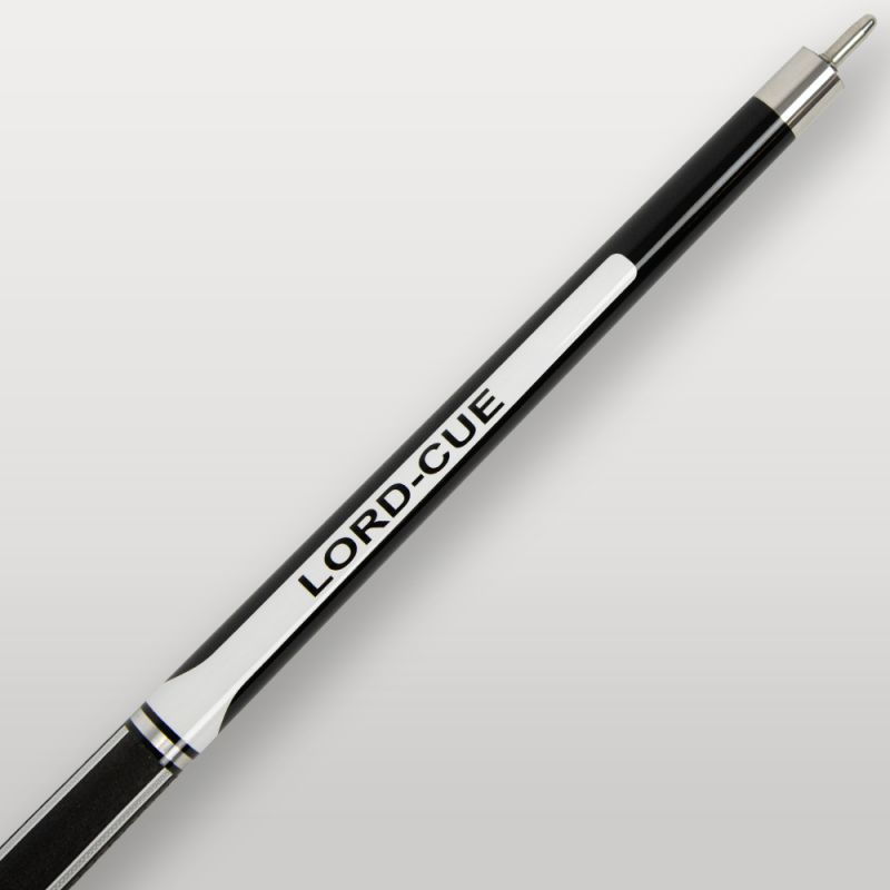 Détail du fût texturé noir et blanc de la queue de billard Lord-Cue Xtrem Shot Blanche