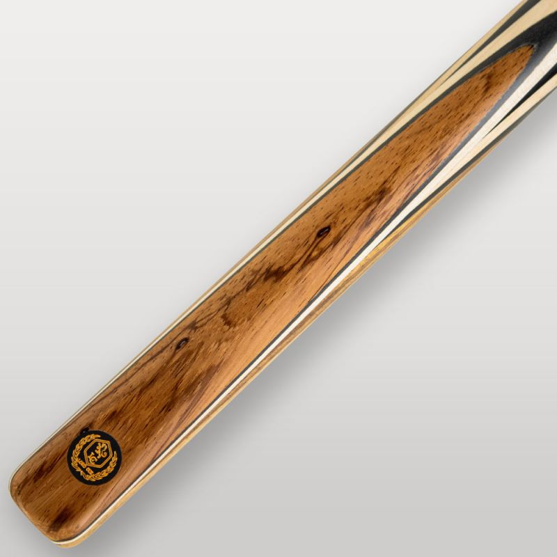 Logo Lord Cue sur le fût de la queue de billard Zebrano.