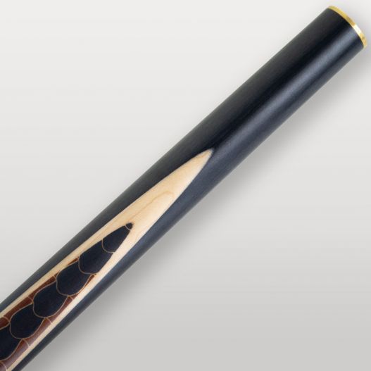 Partie supérieure du fût de la queue de billard Lord Cue Dragon avec incrustations sculptées et laiton doré.