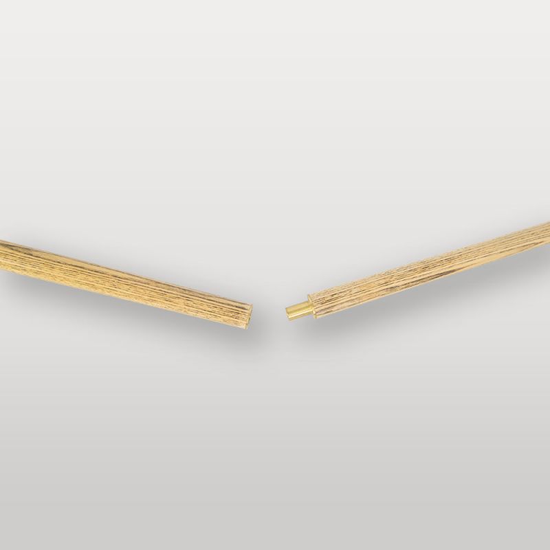 Système de jonction central de la queue de billard Lynx Zébrano, laiton robuste et assemblage fluide.