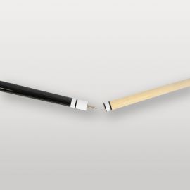 Système de vissage métallique de la queue de billard Ramin 2 pièces verte, assemblage précis et solide.