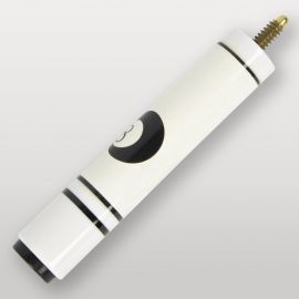 Détail du talon de la queue de billard 4 parties blanche, finition brillante avec logo 8.