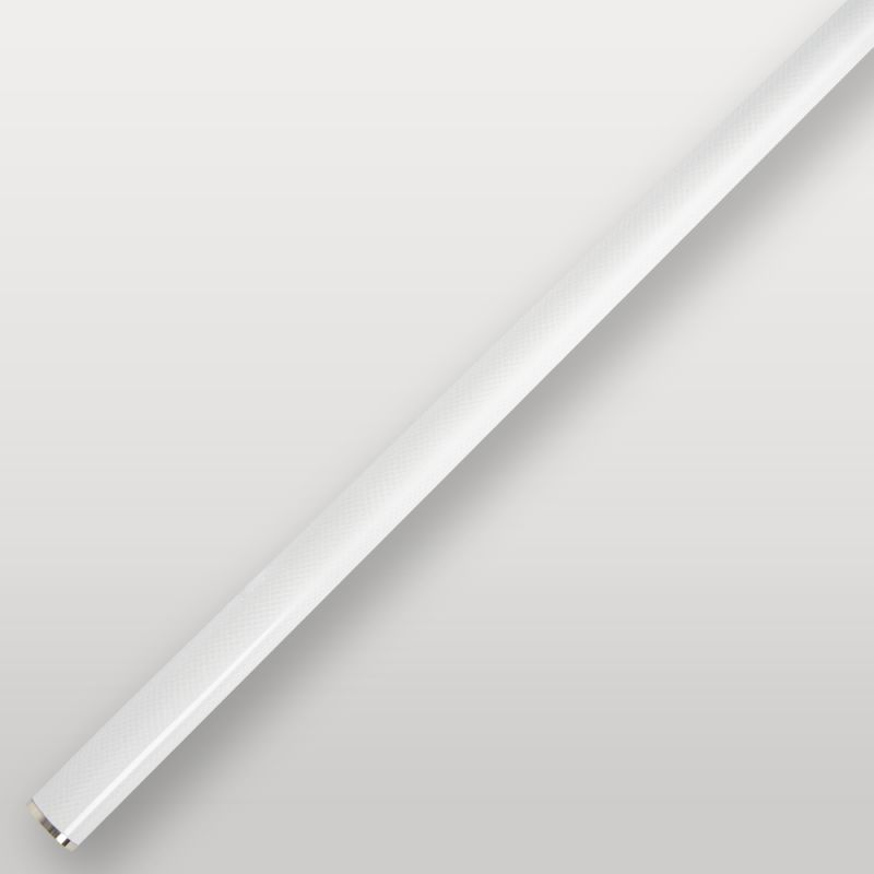 Bas-de-la-fleche-de-la-queue-de-billard-americiane-lord-cue-en-fibre-blanche