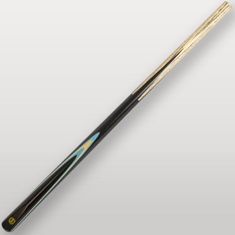 Fut d'une queue de billard avec des flammes bleue et noir