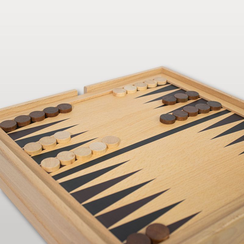 Pions de backgammon en bois