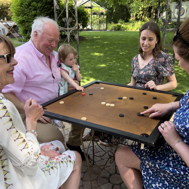 Billard indien carrom en bois - Compact et peu encombrant
