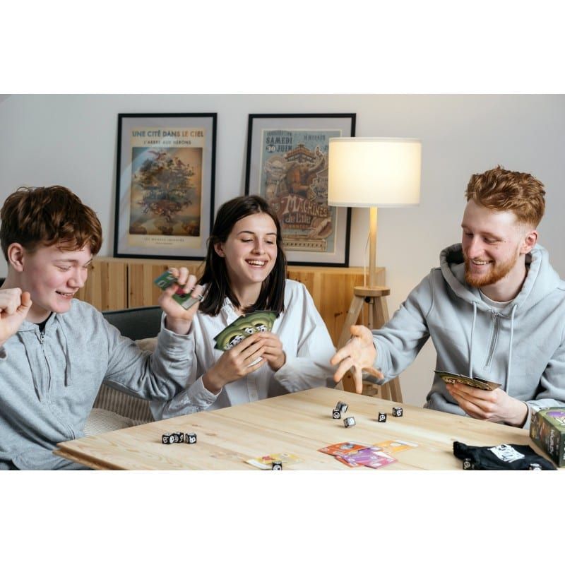 Wazabi - jeu de dés et de cartes rapide