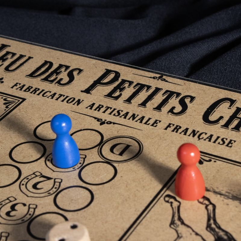 Jeu des petits chevaux en bois — fabrication française