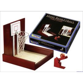 Amusez-vous avec le mini basket-ball