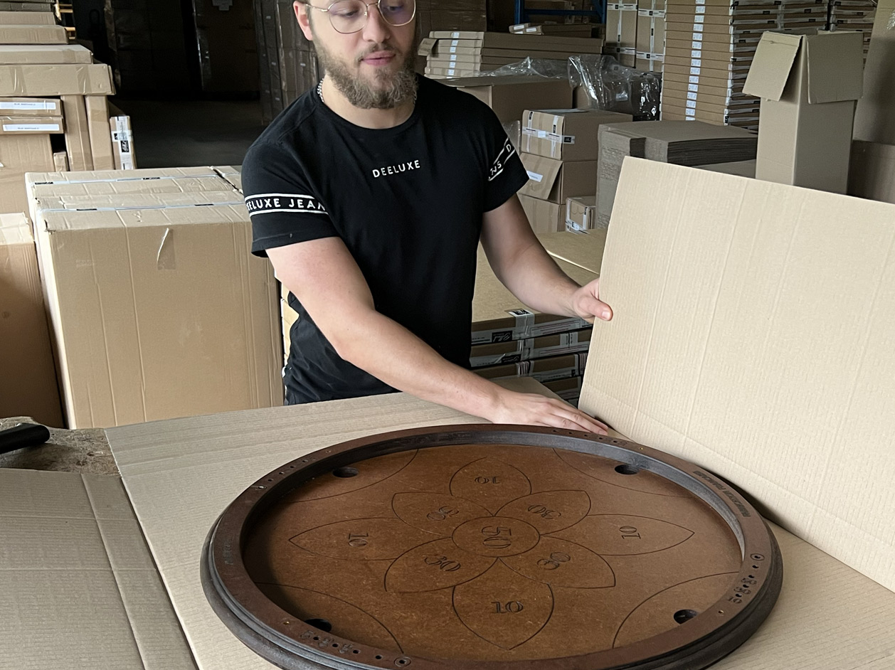 preparation colis jeux en bois