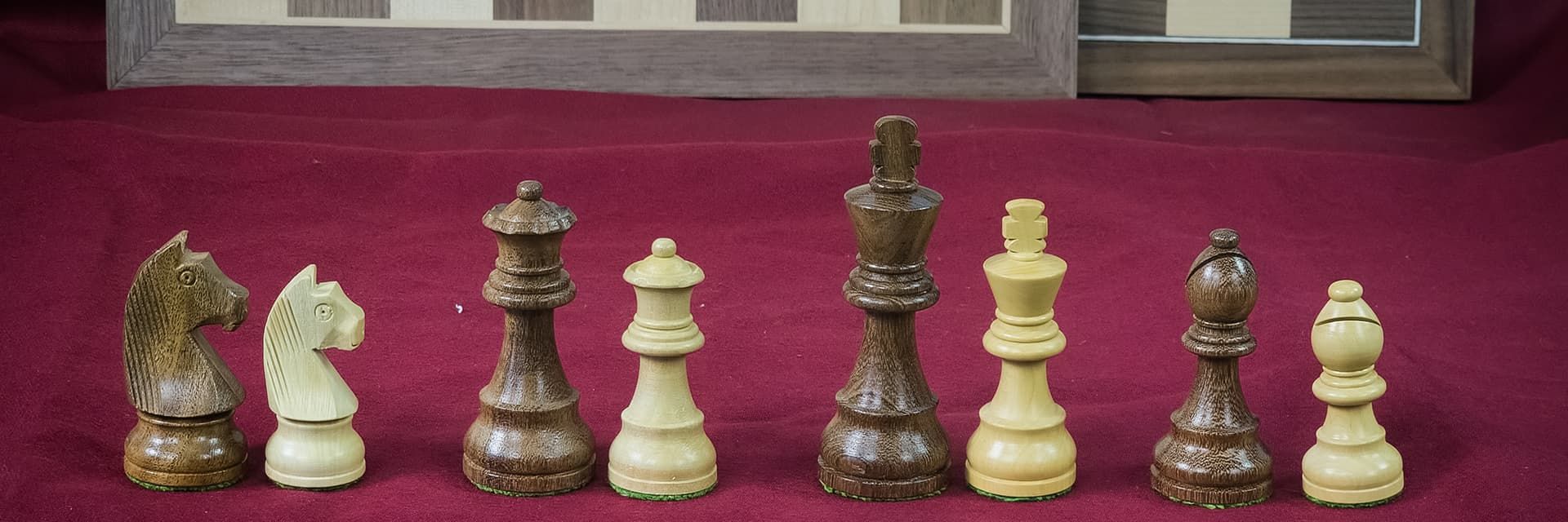 Taille plateau echec jeu