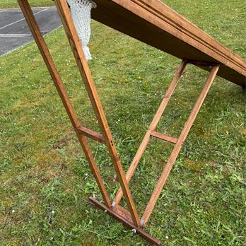 Pied echelle en frene massif