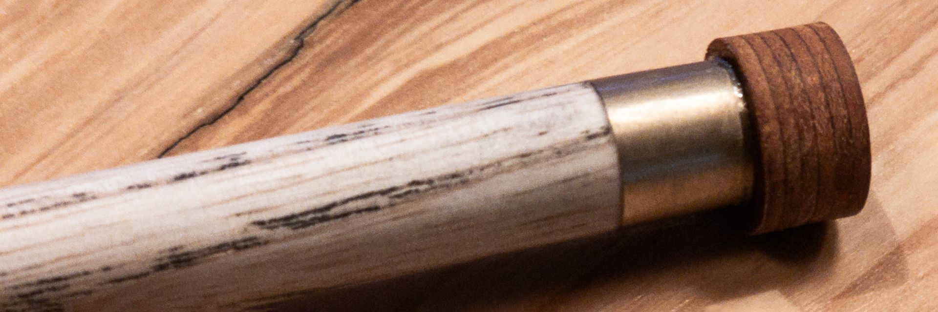 Comment coller son embout de queue de billard 