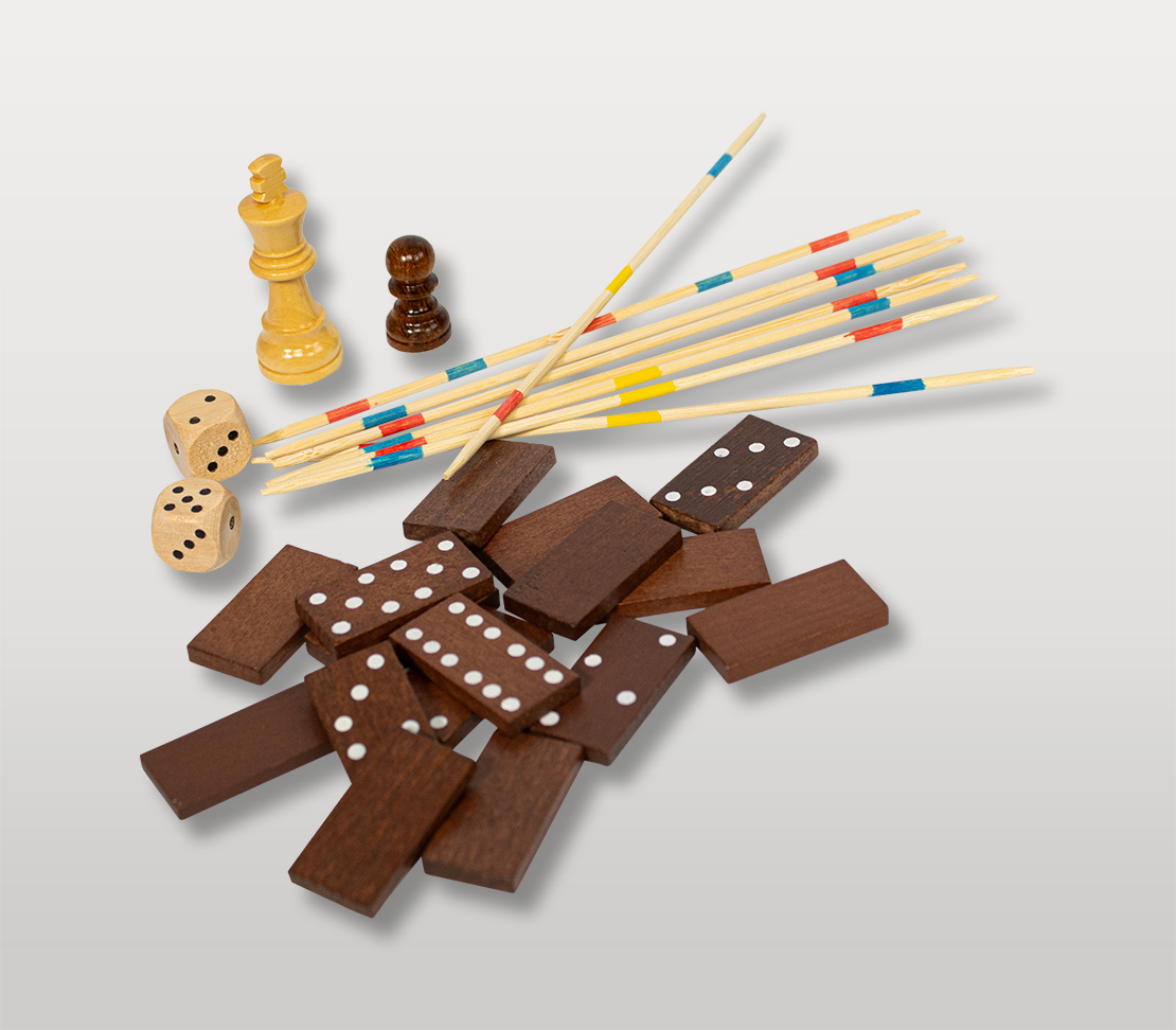 Accessoires du coffret multi-jeux en bois
