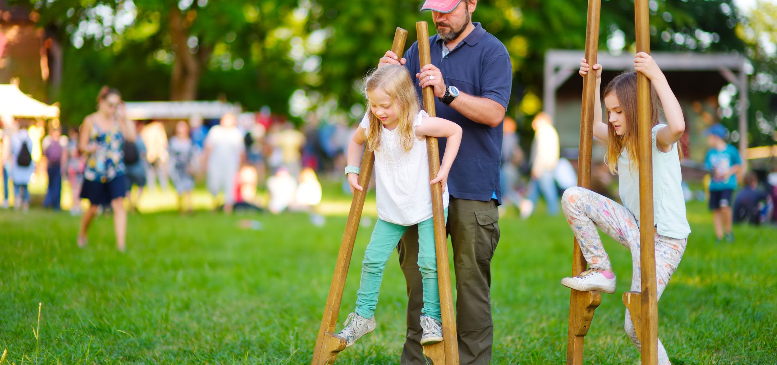 jeu echasse enfant