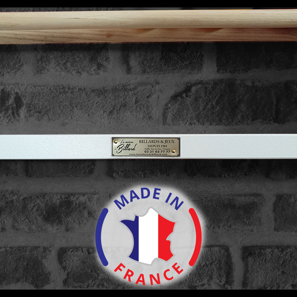 COSTWAY Porte-Queues de Billard Mural, Support de Billard 8 Queues et  Rainures à 3 Niveaux 15 Porte-balles, 1 Porte-boules en Bois de Pin pour  Salle de Billard, Club (Noir) : : Sports