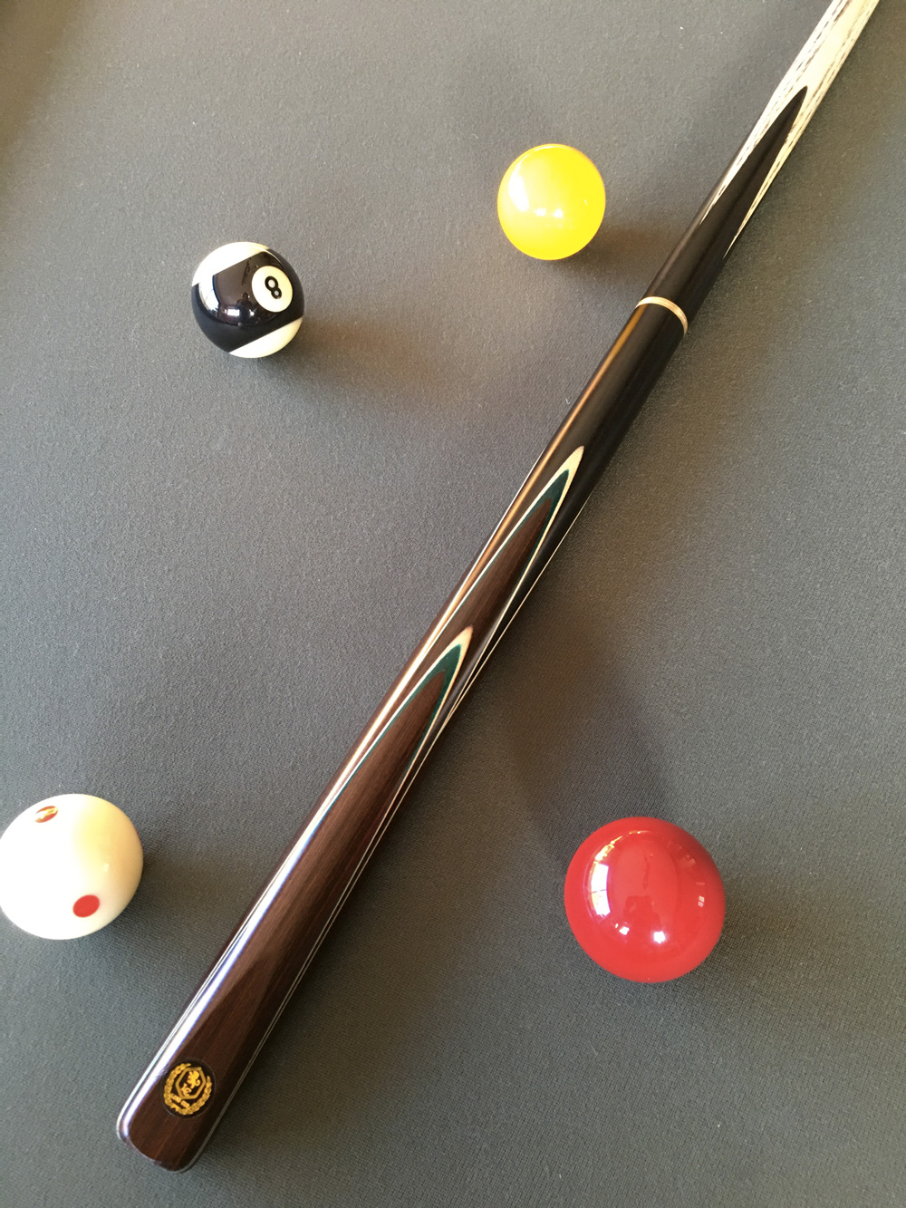 Queue billard Aston F900