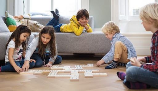 Les jeux et jouets éducatifs en bois