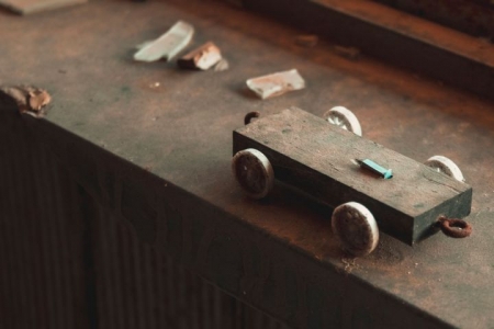 L'histoire des jouets en bois artisanaux : Voyage à travers les âges